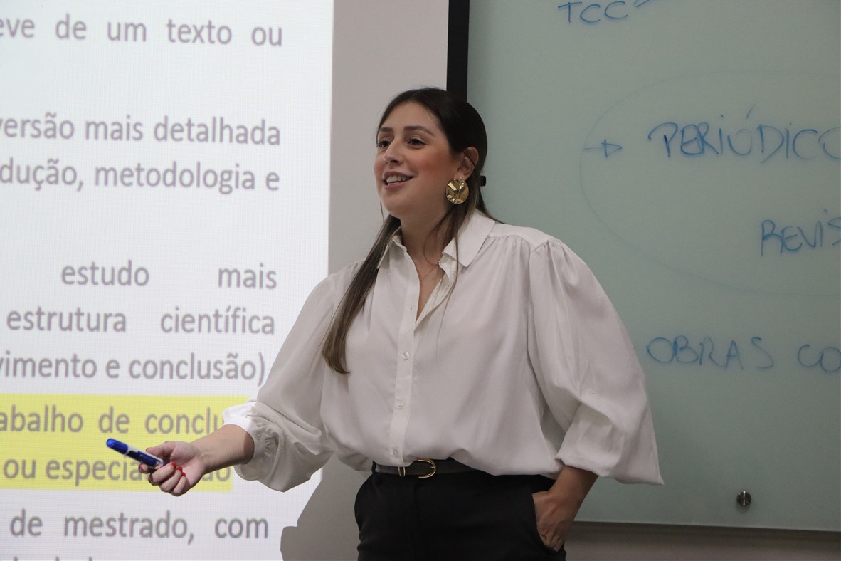 Direito UniGuairacá promove curso de extensão “Aprendendo a escrever um TCC: ABNT, Pesquisa e Currículo Lattes”