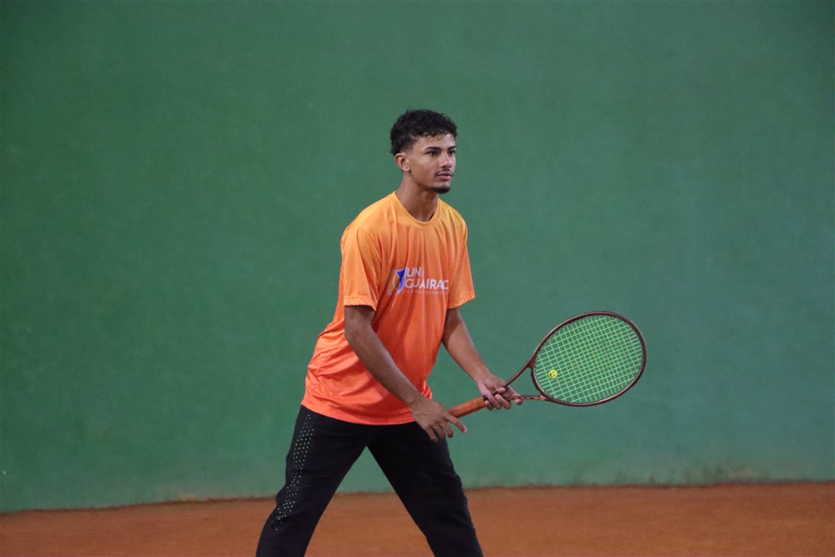 Segundo dia dos JUPs destaca disputas esportivas e apresentações científicas na UniGuairacá